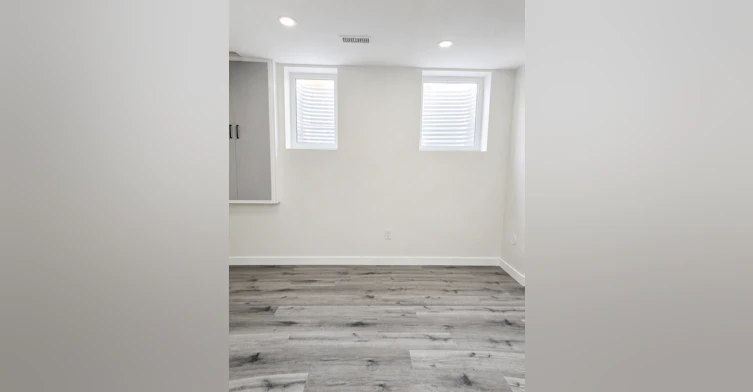 Lower-67 Karen Walk, Waterloo, ON, N2L 5X1 - 9