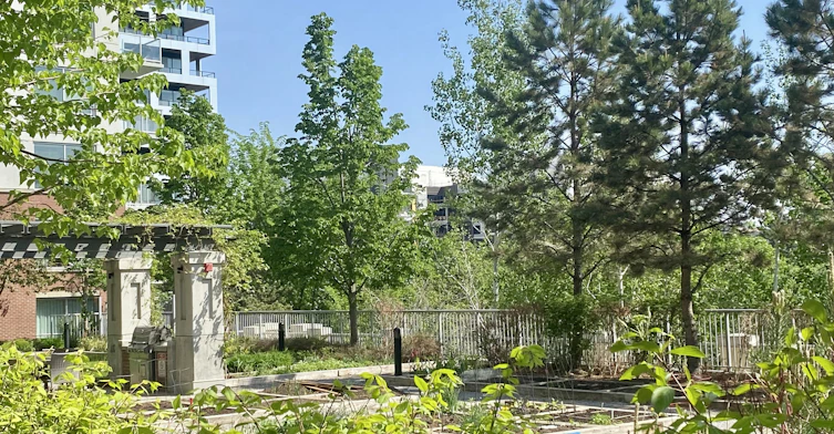 38 9 Street NE, Calgary, AB, T2E 7X9 - 25