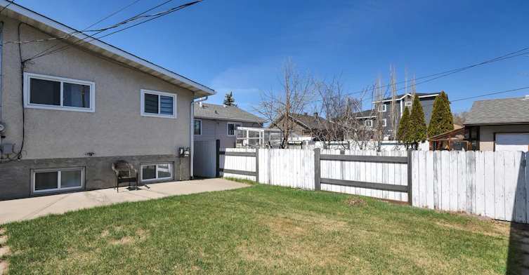 B-10611 155 Street Northwest, Edmonton, AB, T5P 2M4 - 16