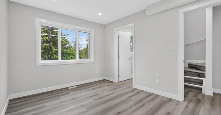 10821 112 Street Northwest, Edmonton, AB, T5H 3H4 - 20