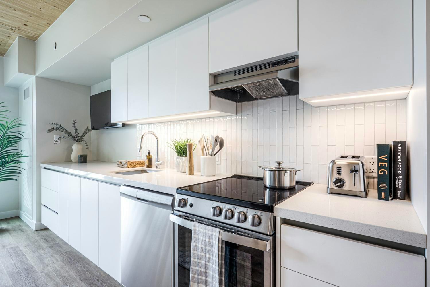 230 Royal York Road, Toronto, ON, M8V 2V8 - 64
