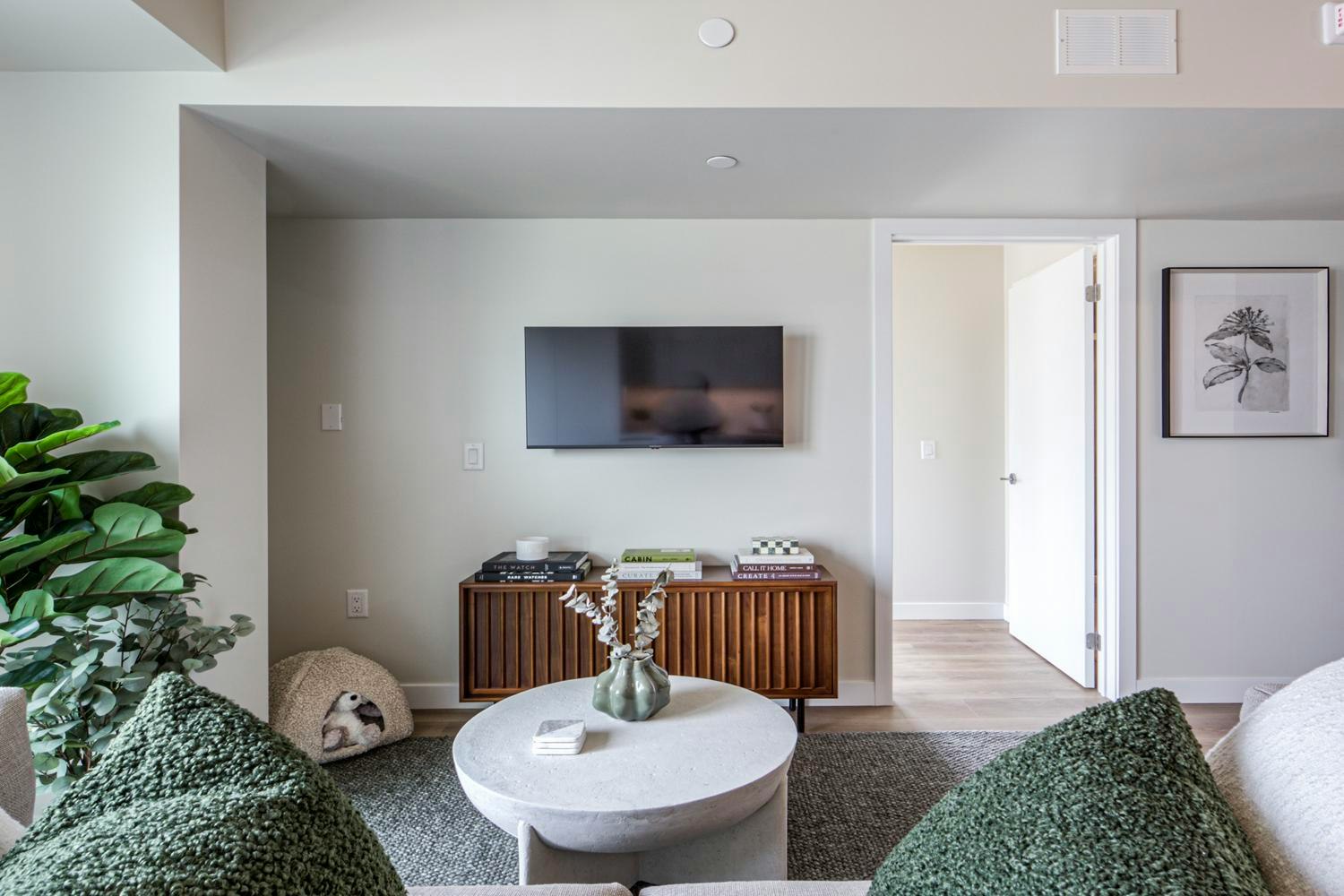 230 Royal York Road, Toronto, ON, M8V 2V8 - 24