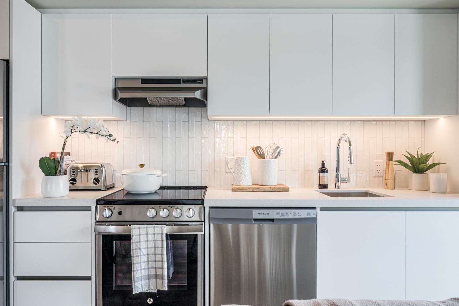 230 Royal York Road, Toronto, ON, M8V 2V8 - 37