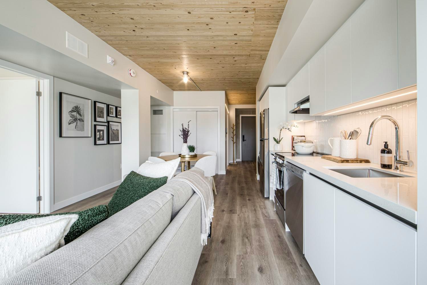 230 Royal York Road, Toronto, ON, M8V 2V8 - 22