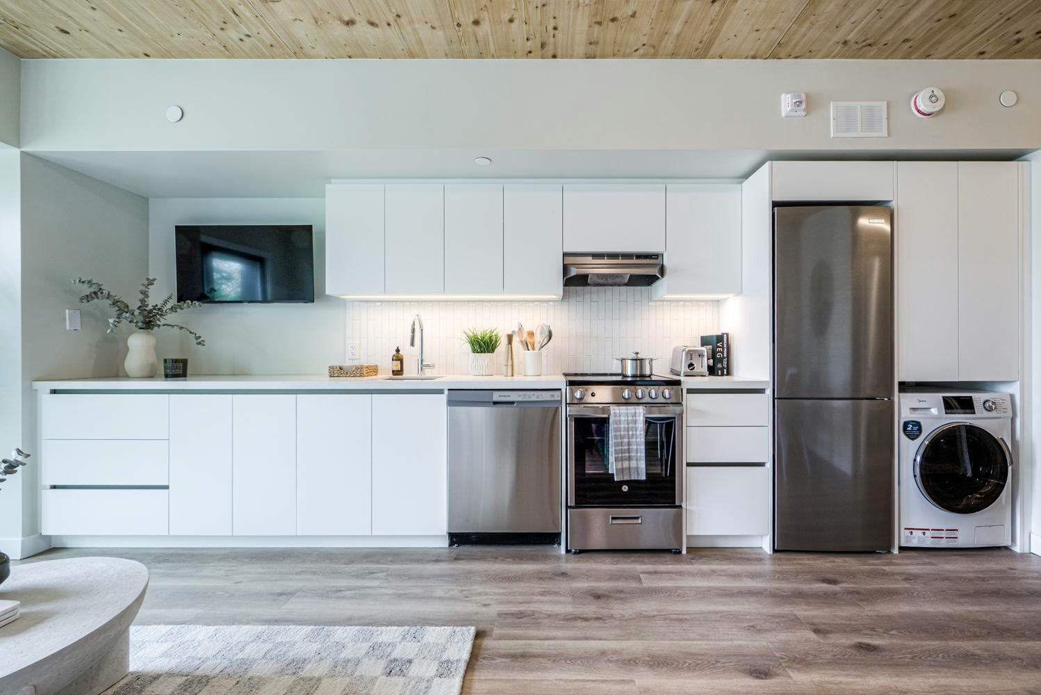 230 Royal York Road, Toronto, ON, M8V 2V8 - 52
