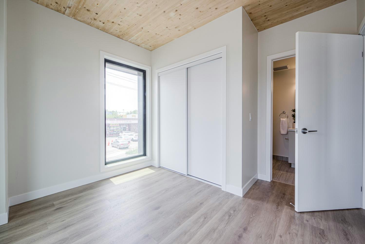 230 Royal York Road, Toronto, ON, M8V 2V8 - 26