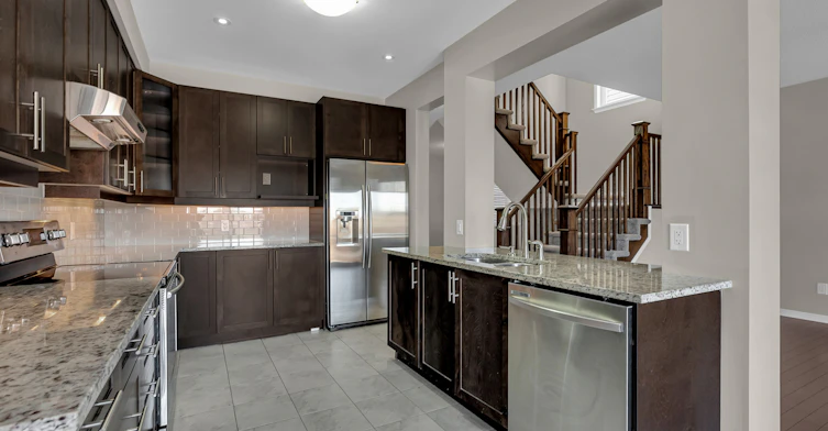 40 Tapadero Avenue, Ottawa, ON, K2V 0E2 - 12