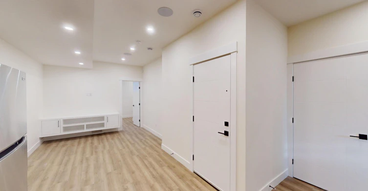 8118 Bowness Road Nw, Calgary, AB, T3B 0H6 - 3