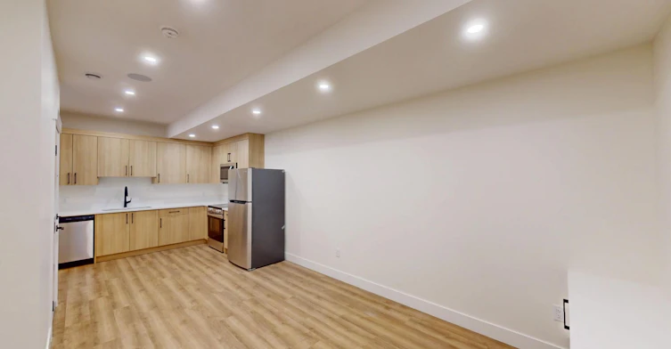 8118 Bowness Road Nw, Calgary, AB, T3B 0H6