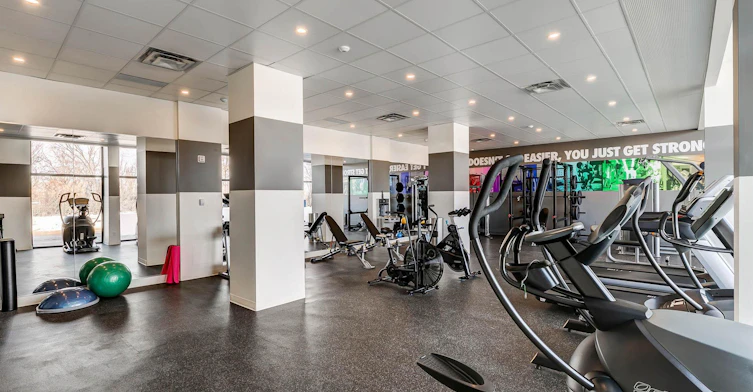 10711 Saskatchewan Drive Northwest, Edmonton, AB, T6E 4S4 - 9