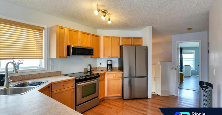 15754 Everstone Road Southwest, Calgary, AB, T2Y 4M3 - 7
