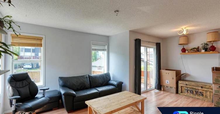 15754 Everstone Road Southwest, Calgary, AB, T2Y 4M3 - 5