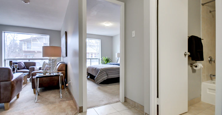 FEED-838 Pinewood Crescent, Ottawa, ON, K2B 8B7 - 4