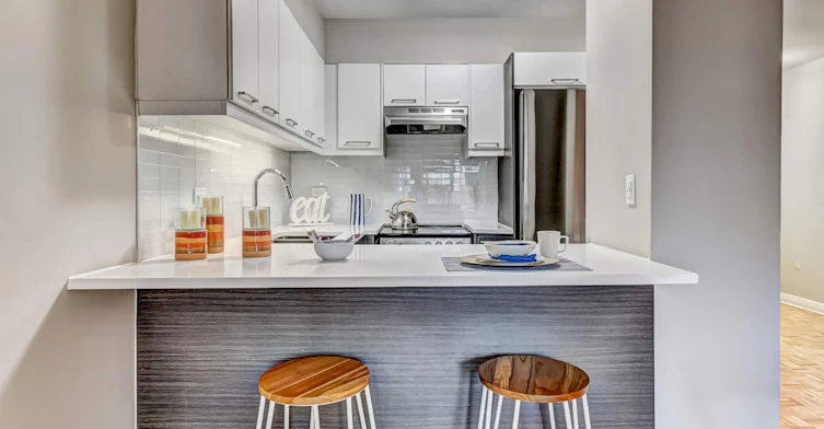 501-2050 De Maisonneuve Boulevard Ouest, Montréal, QC, H3H 1K7 - 2