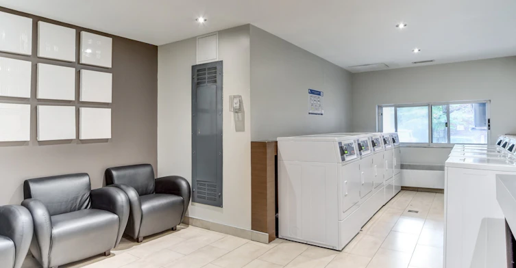 206-2125 Saint Marc Rue, Montréal, QC, H3H 2P1 - 10