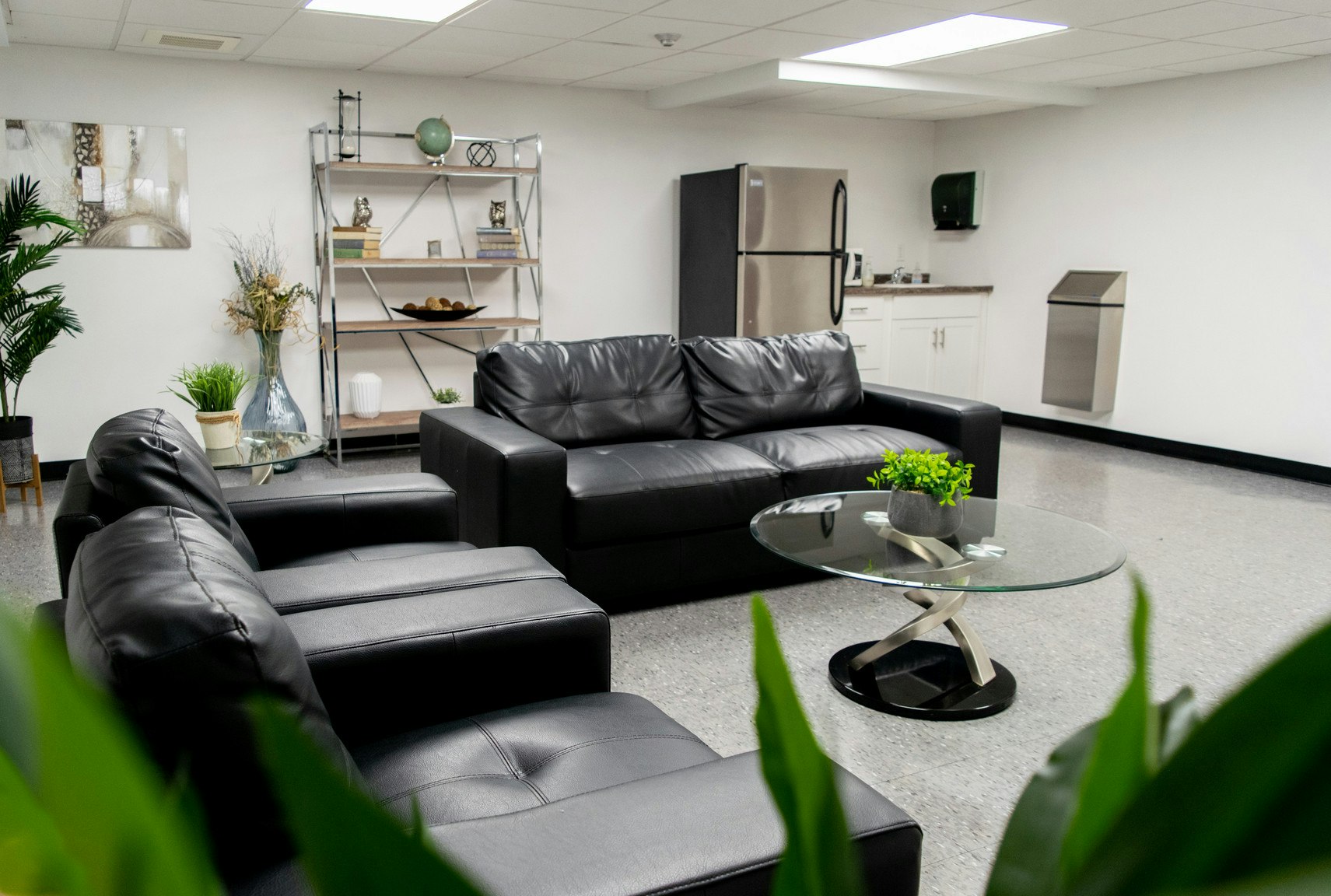 FEED-450 Victoria Avenue, Windsor, ON, N9A 6T7 - 9