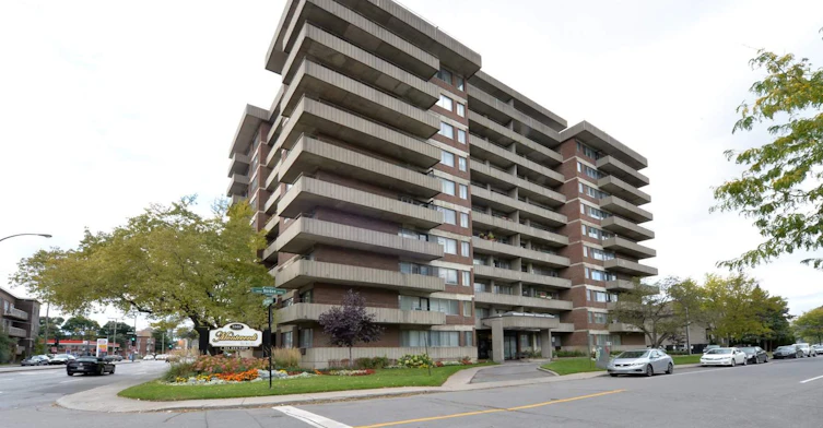 1004-5500 Borden Avenue, Côte-Saint-Luc, QC, H4V 2T4 - 9