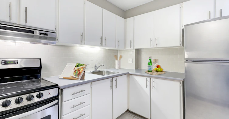 FEED-2870 Cedarwood Drive, Ottawa, ON, K1V 8Y5