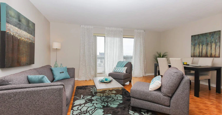 1400-30 Du Bord Du Lac Lakeshore Chemin, Pointe-Claire, QC, H9S 4H2 - 2
