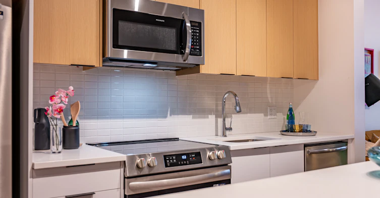 A1-818 Na'a Drive SW, Calgary, AB, T3H 6P3 - 4