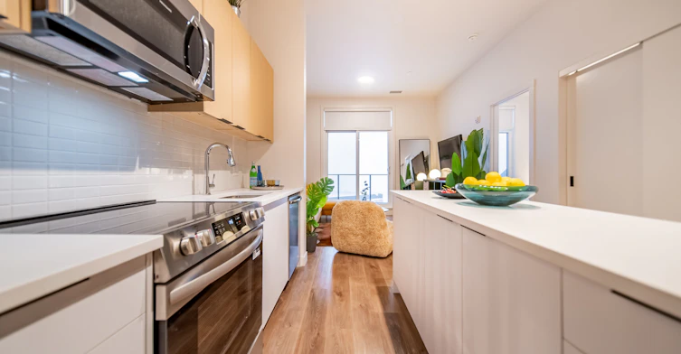 C1-818 Na'a Drive SW, Calgary, AB, T3H 6P3 - 9