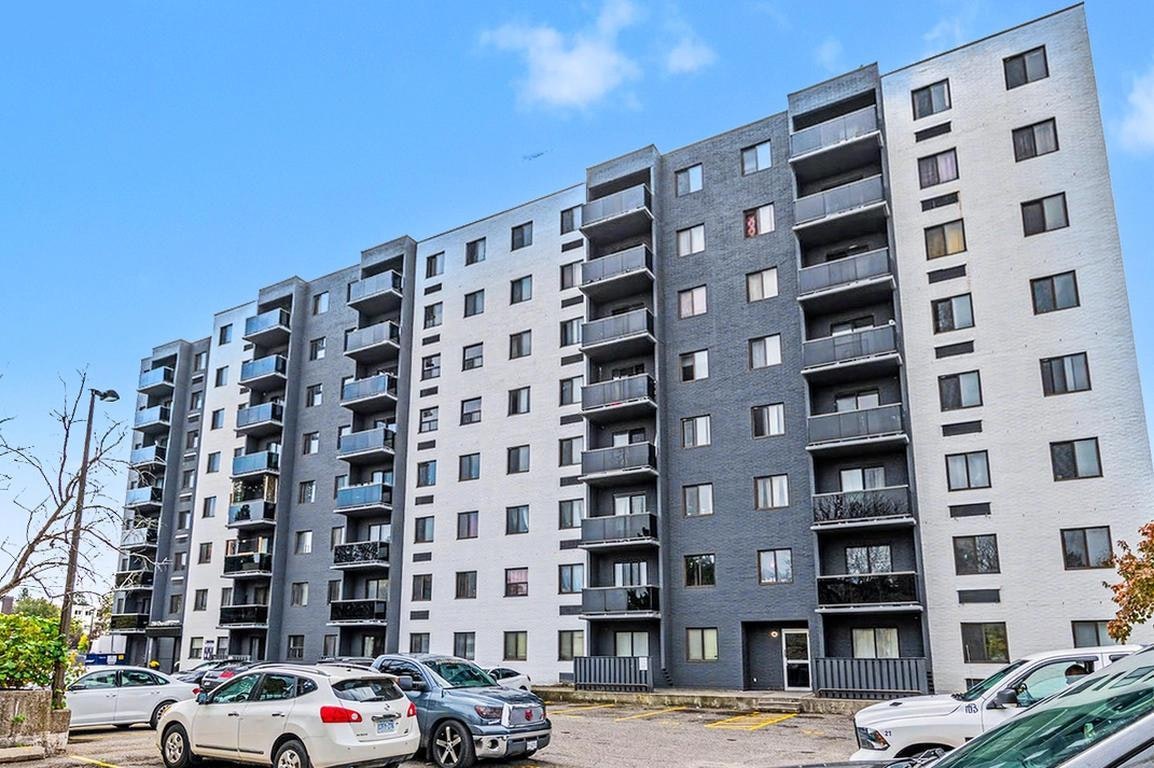 409-286 Chandler Drive, Kitchener, ON, N2E 3J8