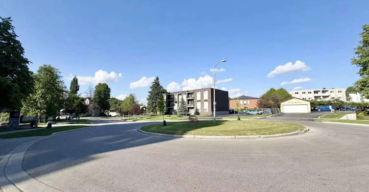 506-286 Chandler Drive, Kitchener, ON, N2E 3J8 - 2