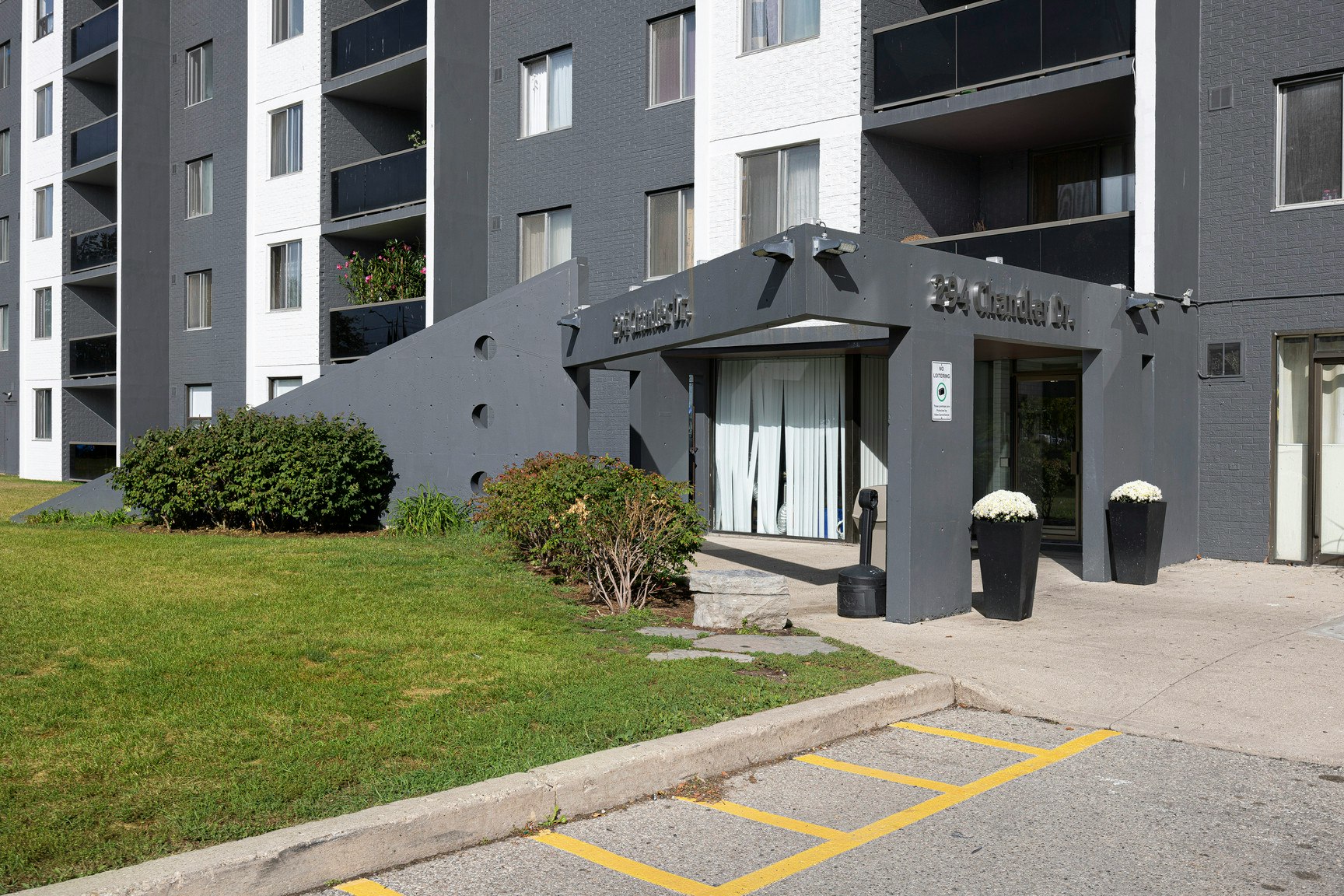 1006-294 Chandler Drive, Kitchener, ON, N2E 2K1 - 3