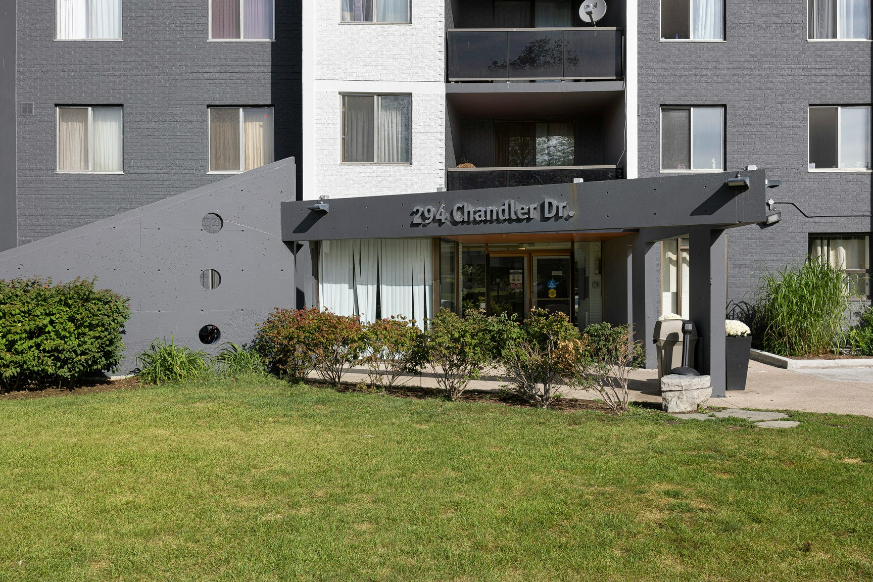 1006-294 Chandler Drive, Kitchener, ON, N2E 2K1 - 21