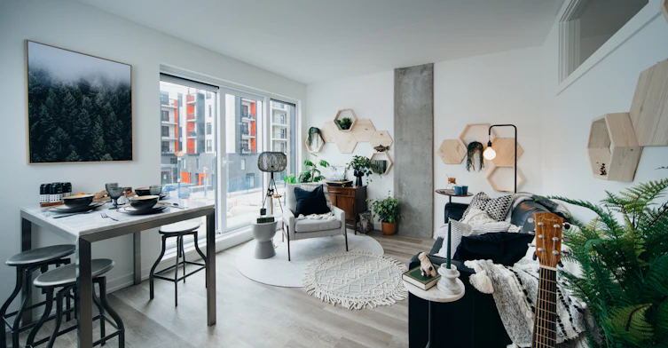 950 Mcpherson Square Northeast, Calgary, AB, T2E 8C7 - 2