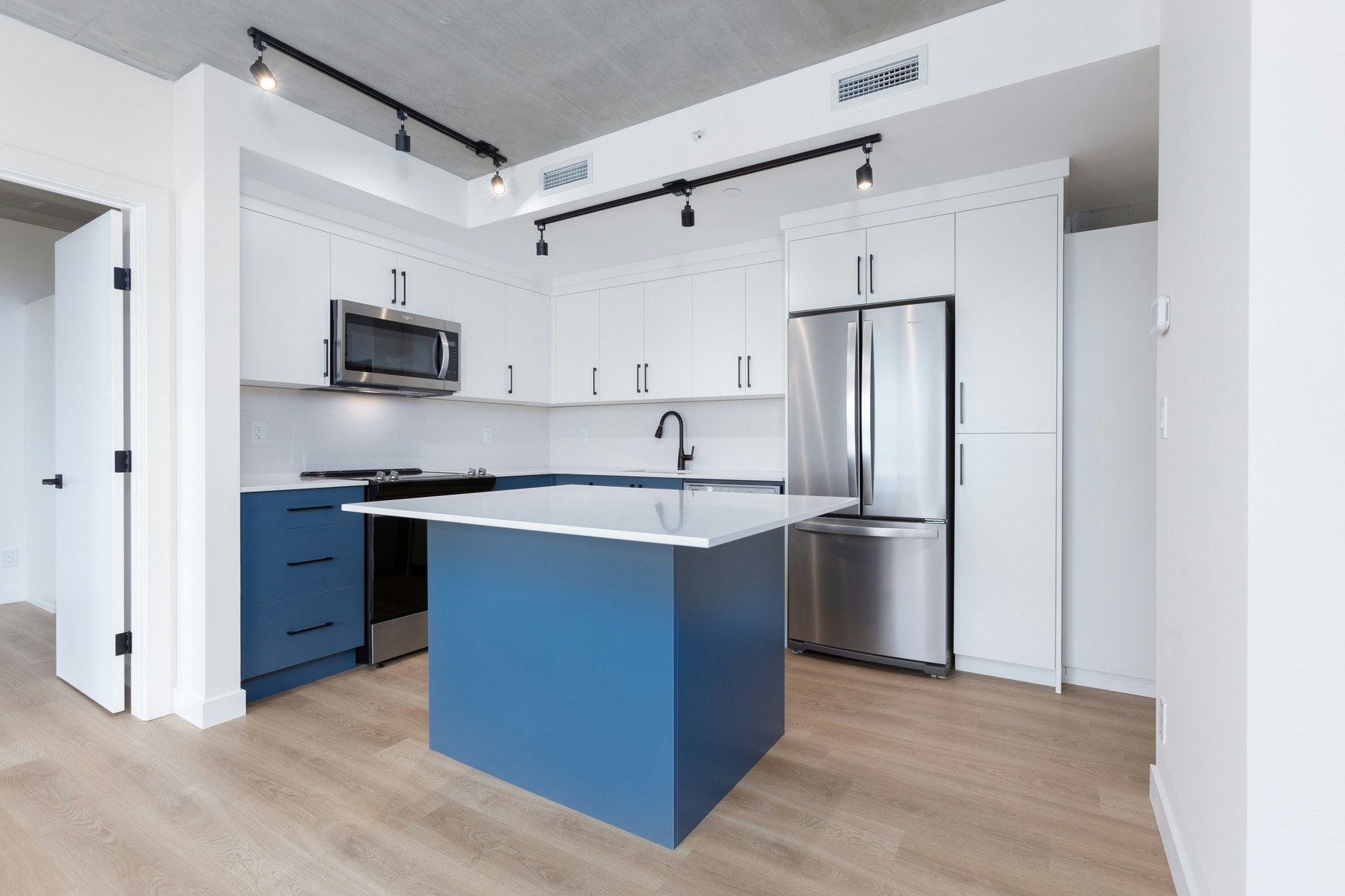 316-9a  NW, Calgary, AB, T2N 5B1 - 14