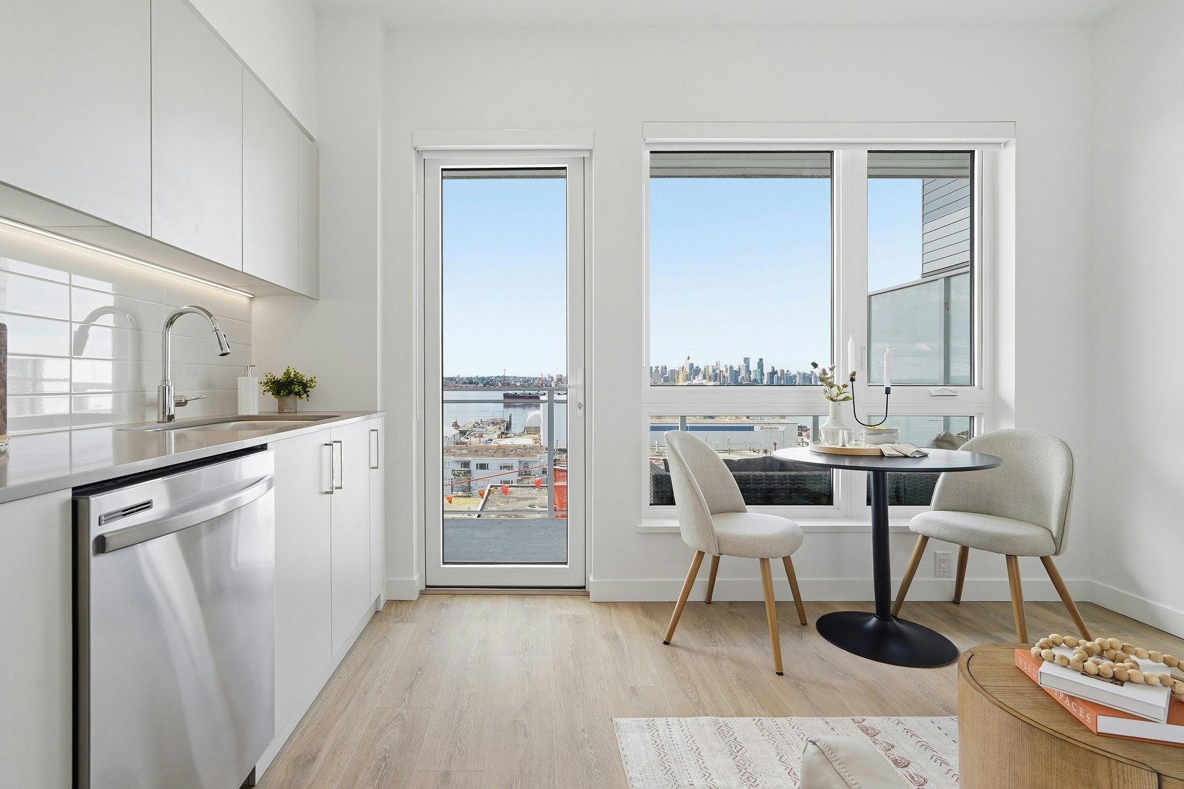 0-275 East 2nd Street, North Vancouver, BC, V7L 1C4 - 9
