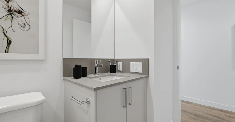 0-275 East 2nd Street, North Vancouver, BC, V7L 1C4 - 18