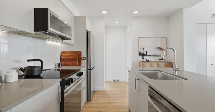 0-275 East 2nd Street, North Vancouver, BC, V7L 1C4 - 6