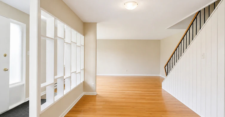 1350-40-1400 Winding Trail, Mississauga, ON, L4Y 2T8 - 2