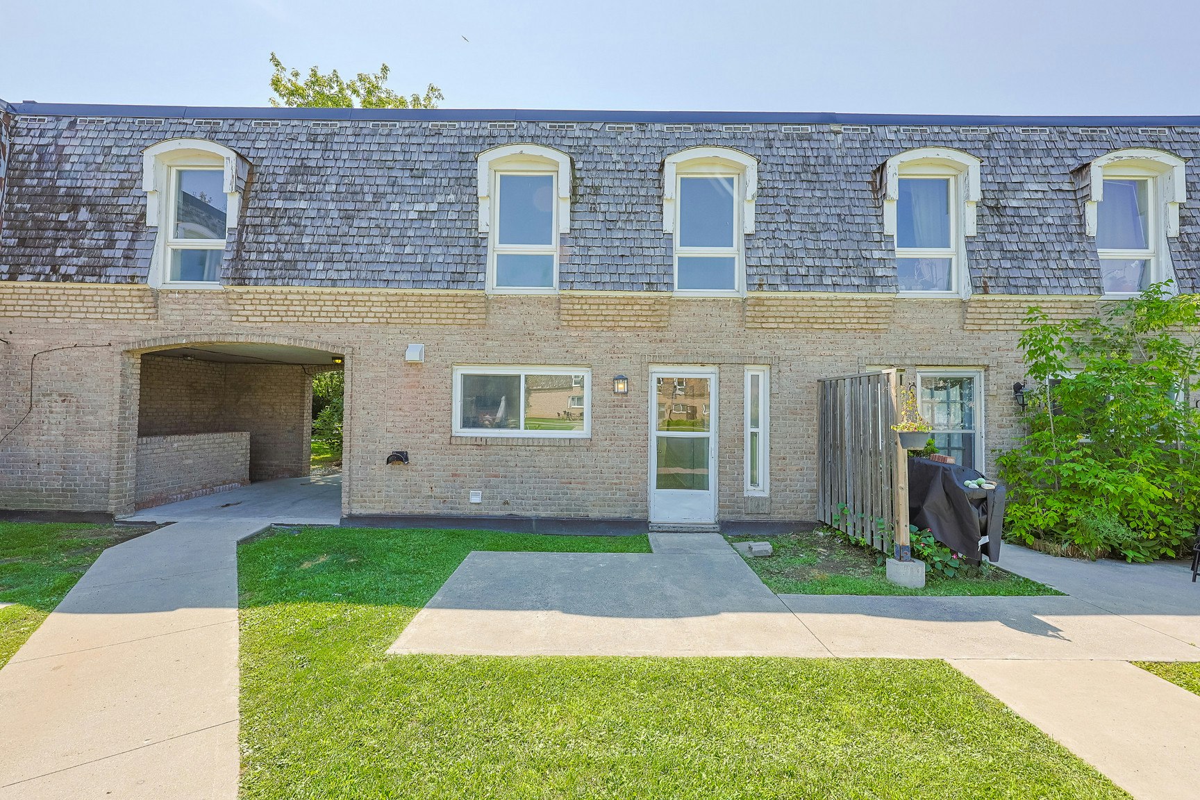 24-1400 Winding Trail, Mississauga, ON, L4Y 2T8