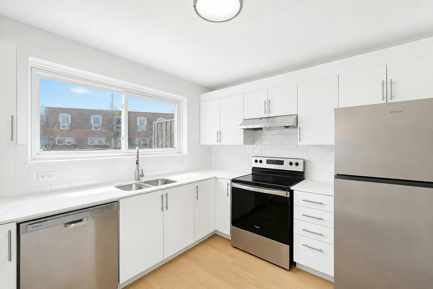 8-1400 Winding Trail, Mississauga, ON, L4Y 2T8 - 8