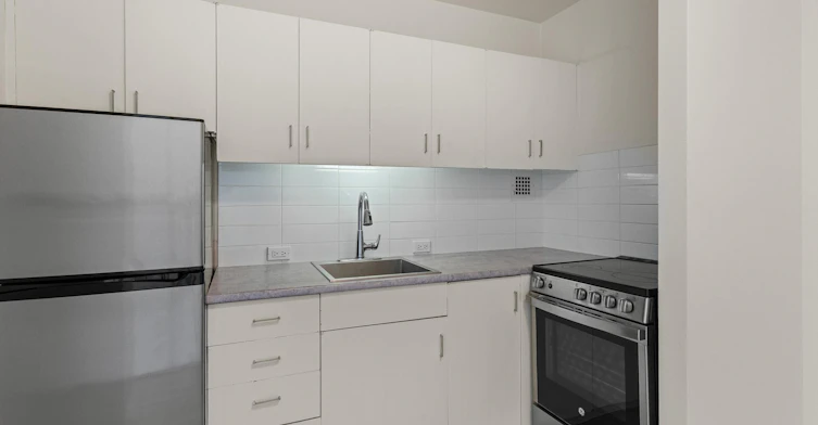 9820 104 Street Northwest, Edmonton, AB, T5K 0Z1 - 2