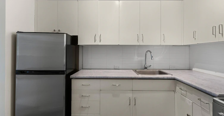 9820 104 Street Northwest, Edmonton, AB, T5K 0Z1 - 2