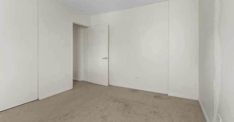 9820 104 Street Northwest, Edmonton, AB, T5K 0Z1 - 8