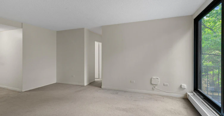 9820 104 Street Northwest, Edmonton, AB, T5K 0Z1 - 11