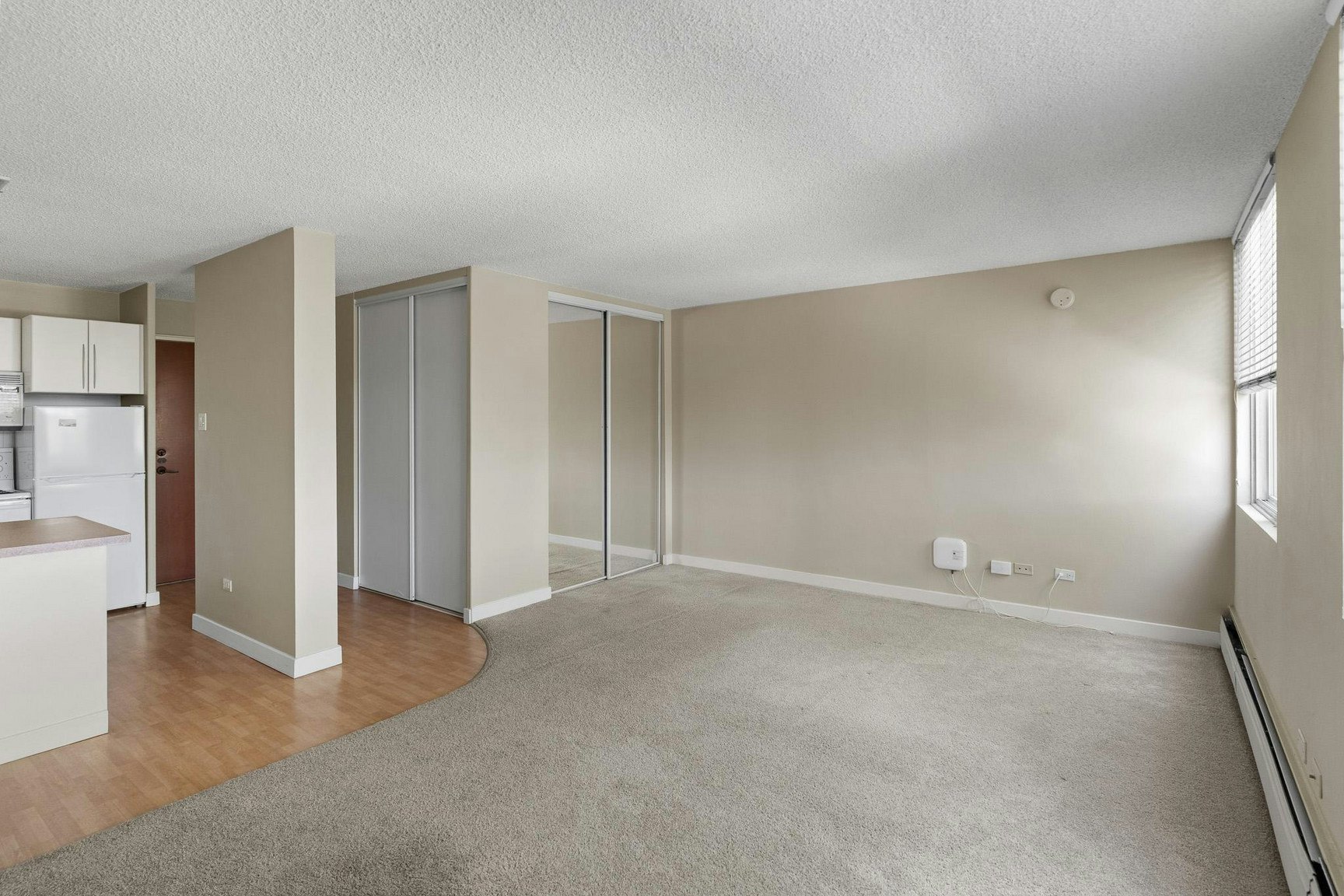 11147 Whyte Avenue Northwest, Edmonton, AB, T6G 0T5 - 6