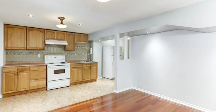 Bsmt-1557 Avonmore Square, Pickering, ON, L1V 7H5 - 9