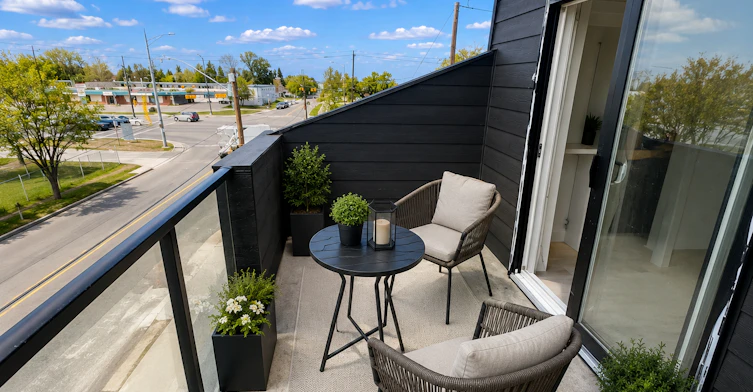 1602-1606 Russet Road Northeast, Calgary, AB, T2E 5L7 - 13