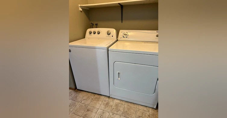5401 57 Avenue, Olds, AB, T4H 1K1 - 11