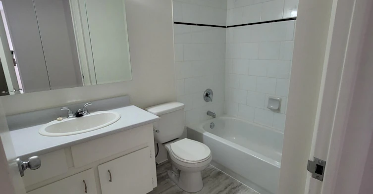 209-6630 Mckay Avenue, Burnaby, BC, V5H 2X2 - 4