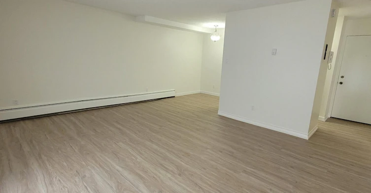 209-6630 Mckay Avenue, Burnaby, BC, V5H 2X2 - 2