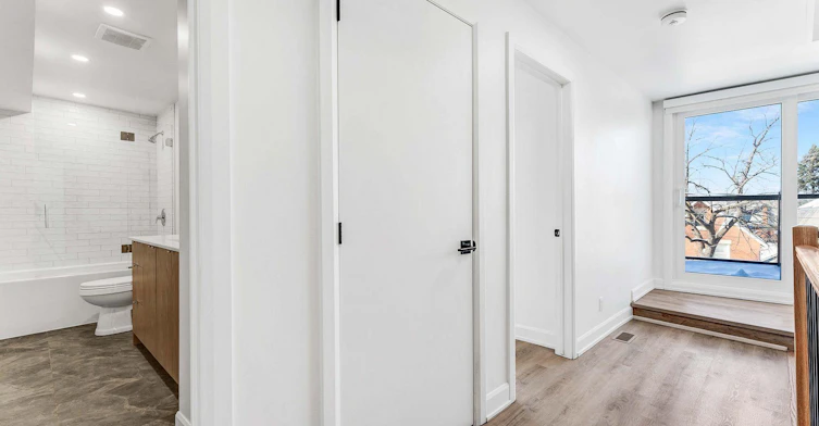 2-154 Fifth Avenue, Ottawa, ON, K1S 2M8 - 6