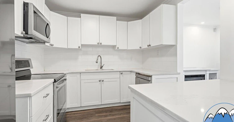 9272 122 Street, Surrey, BC, V3V 4L5 - 6