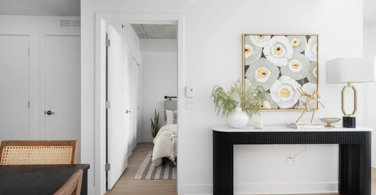 240 Notre Dame Rue Ouest, Montréal, QC, H2Y 1T3 - 18